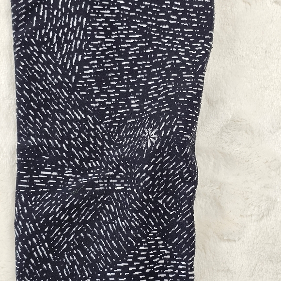 Athleta Girl Leggings 12 Large Black Print Athletic workout casual - Picture 6 of 8